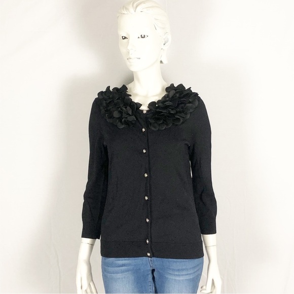 🖤Cable & Gauge Black Cardigan | Floral Appliqué Neckline | Size Small🖤 - Picture 3 of 11